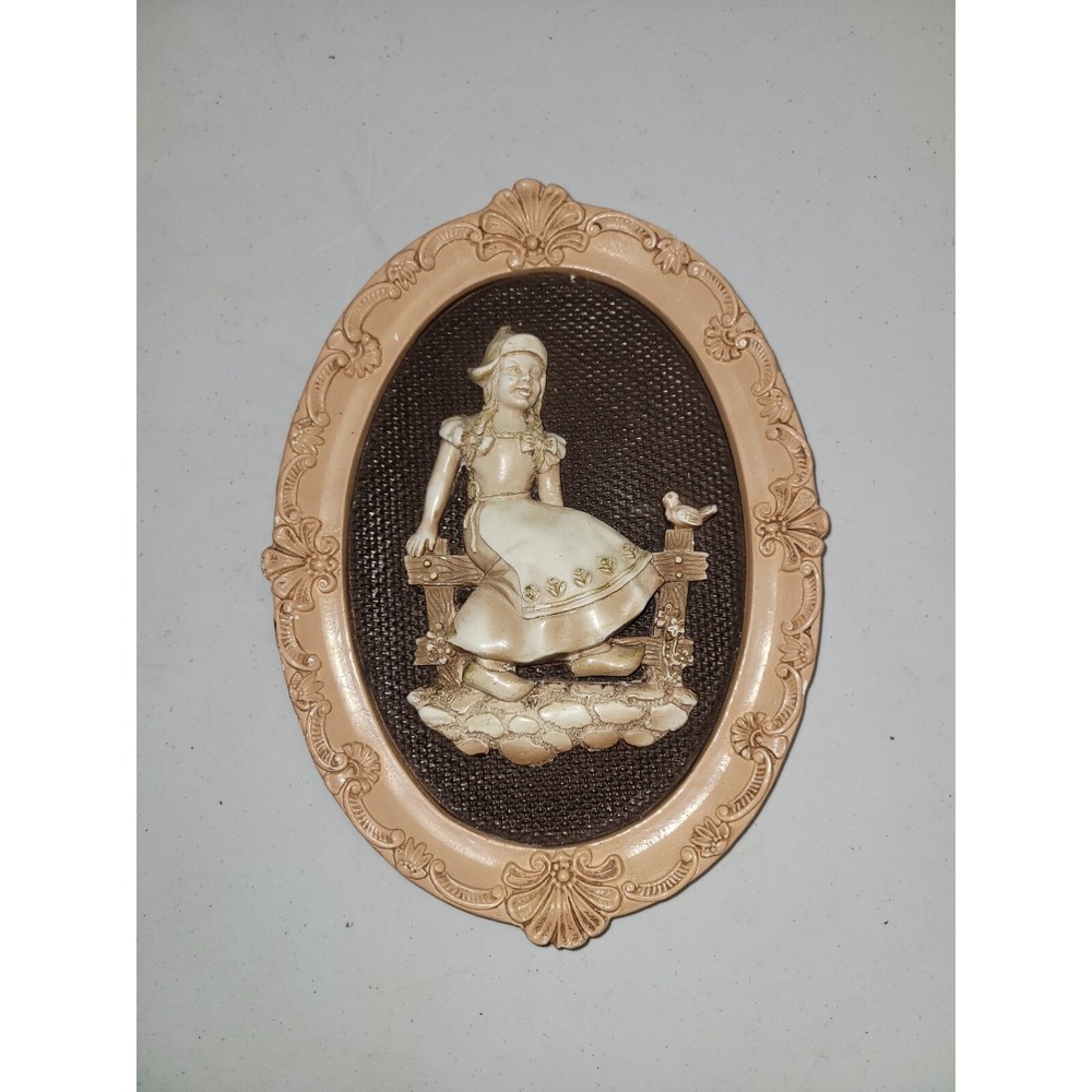 Vintage Chalkware Plaque Girotti 3D Relief Art‎ Sculpture 8x11